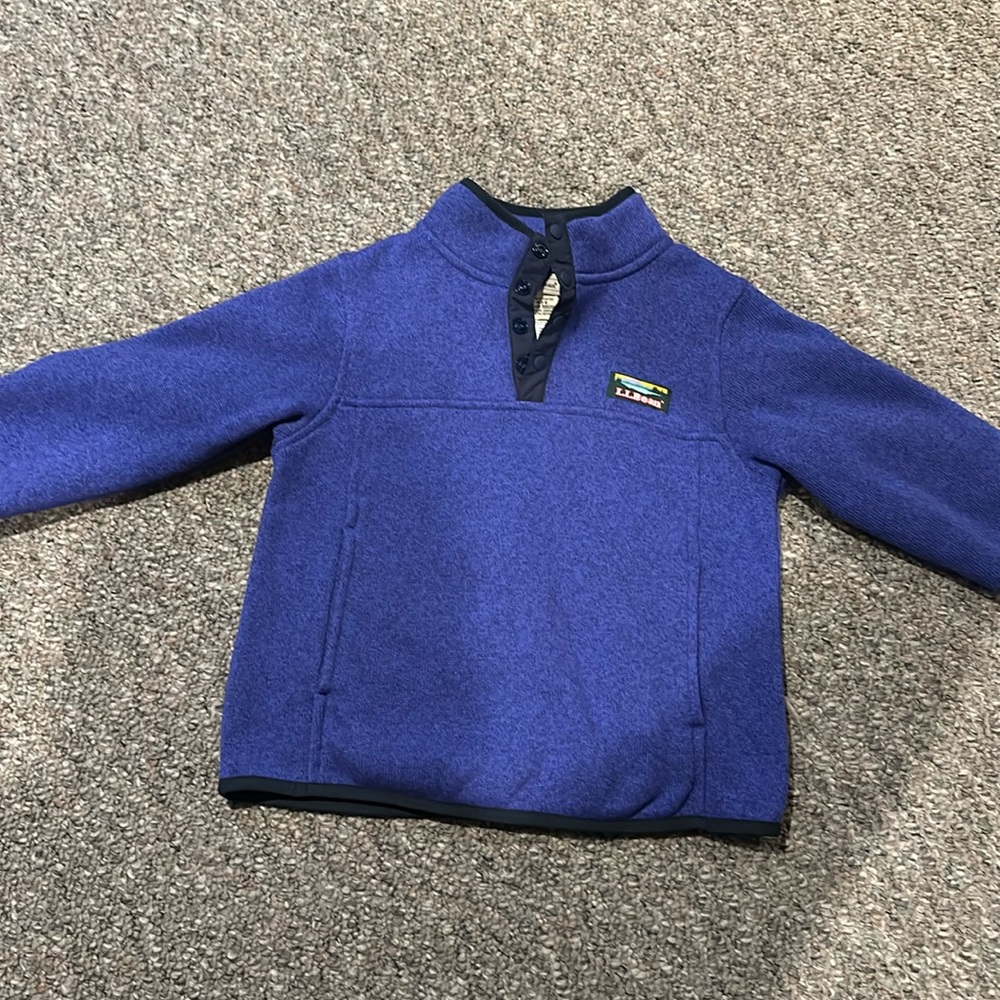 LL bean girls pullover - size 5/6 - Used one a couple times - perfect condition